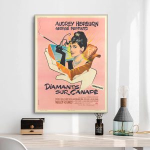 poster movie diamonds on sofa