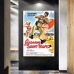 displays the gendarme of saint tropez